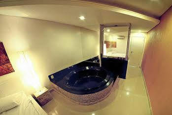 Dom Suites Motel (Adults Only) 살바도르 외부 사진